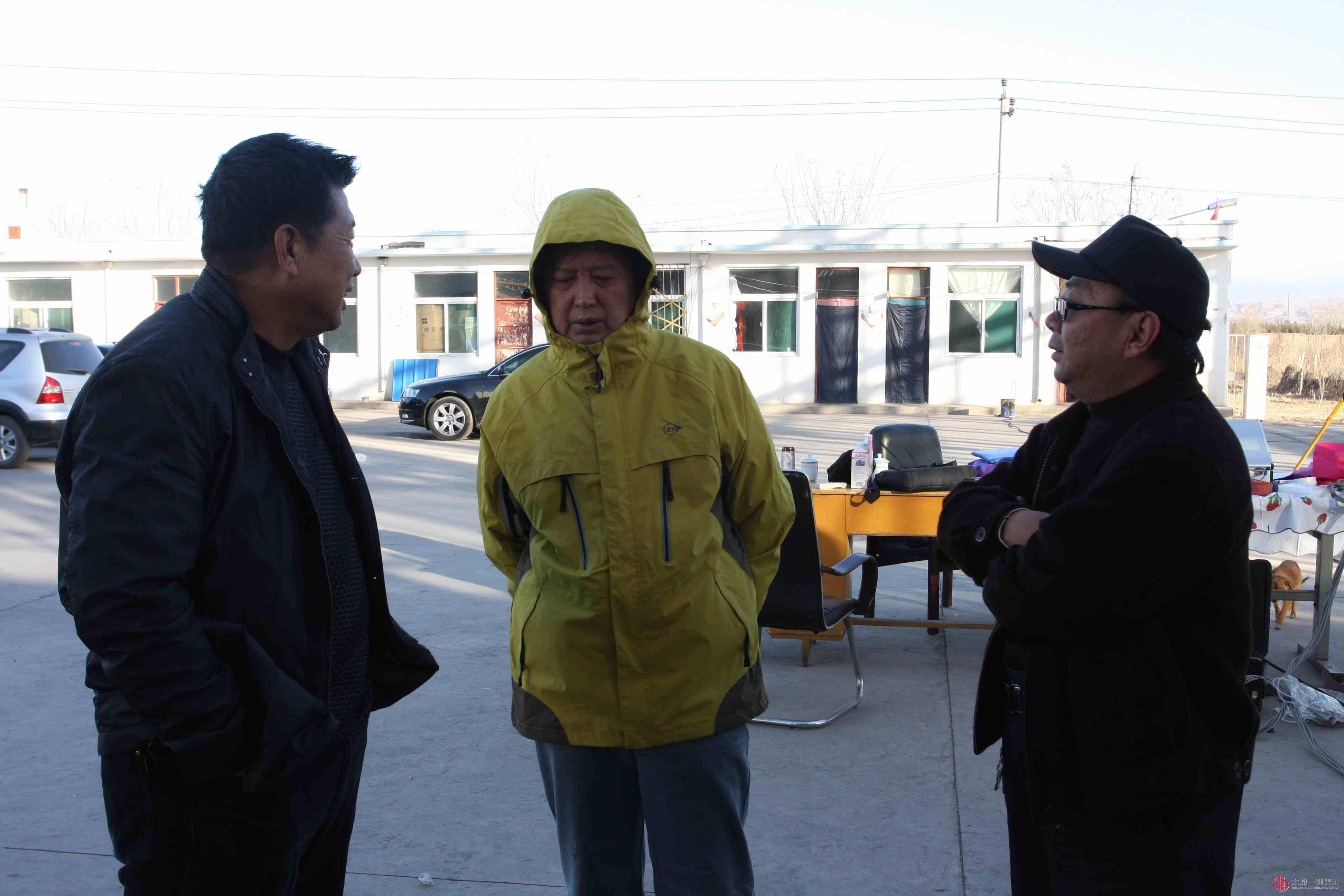 山西龍城建筑路橋有限公司附著式升降腳手架順利通過國家建設(shè)部的檢測