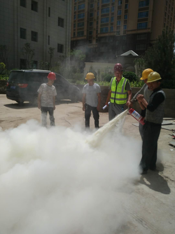 開展消防演練，提升安全意識(shí)