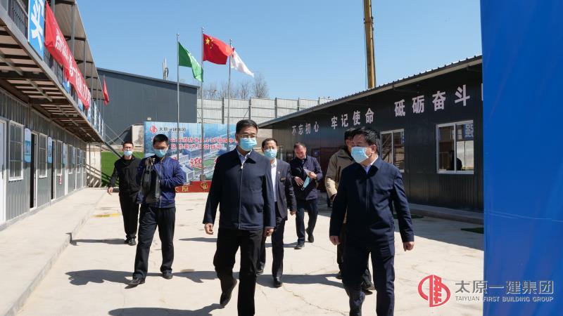 集團(tuán)公司領(lǐng)導(dǎo)對(duì)省住建廳抽查疫情防控和復(fù)工工作項(xiàng)目進(jìn)行調(diào)研